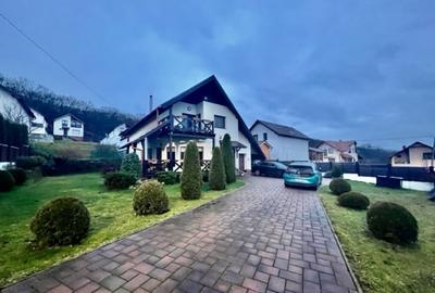 Casă cu 3 camere cu Teren 700 Mp în Corunca - 16