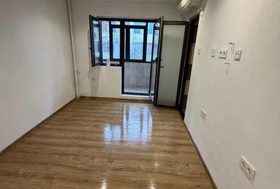 Garsonieră decomandată în Micro 14 - 3
