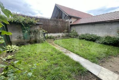 Casă cu 5 camere cu Teren 287 Mp în Semicentral - 10