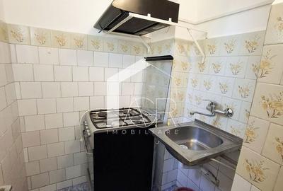 Garsonieră decomandată în Lupeni - 6