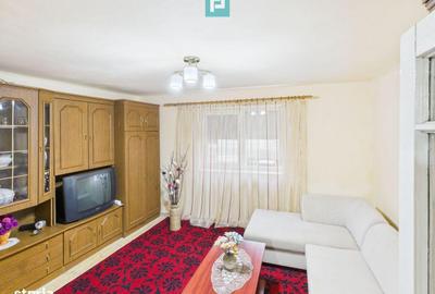Casă cu 4 camere în Remetea - 1