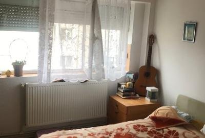 Vand apartament 2 camere , 42mp, decomandat, CF1, etaj 3/4, AC,centrala termica - 1