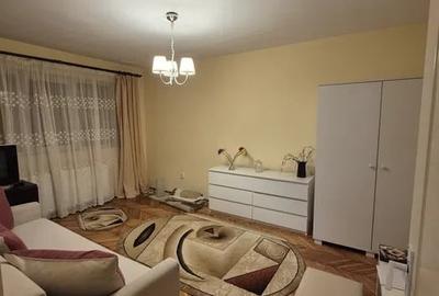 Apartament cu o camera, 35 mp, zona Casa Radio - 2