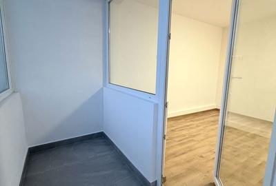 Apartament cu 2 camere decomandat în Cornișa - 3