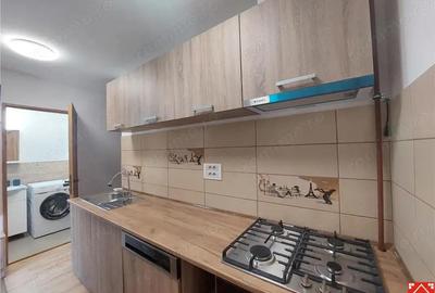 Apartament la casa, renovat, zona Politie Apartament la casa, renovat, zona Politie - 4