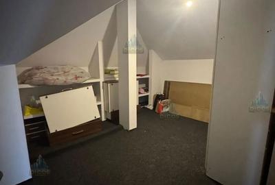 Casă cu 4 camere în Uiești - 5