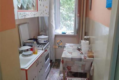 Etaj 1 Bloc Izolat Zona Sagului Piata Doina Etaj 1 Bloc Izolat Zona Sagului Piata Doina - 5