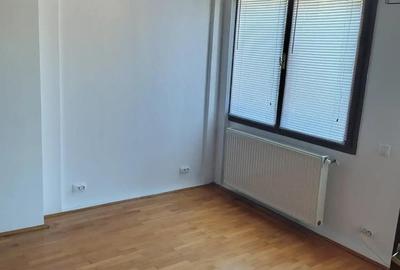 Spa?iu comercial, birouri in vila - 5