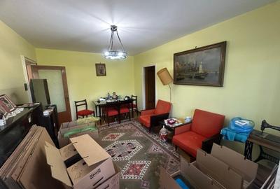 Apartament 4 camere, etajul 3/4, 2 grupuri sanitare, balcon mare, imbunatatiri - 15