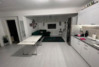 Apartament cu 3 camere în Spitalul Județean - 1