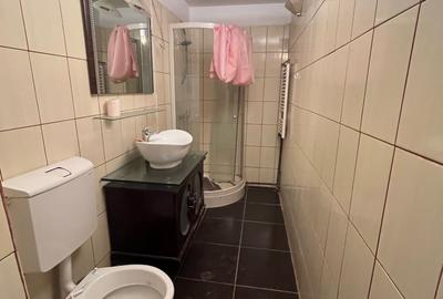 Apartament trei camere - Zona Poliție Gară - 74 mp - 4