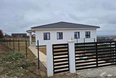 Duplex modern, finisaje de calitate, curte mare 117.000 Paleu - 8