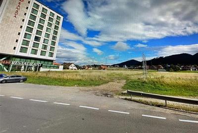 Teren Construcții intravilan de 7067 mp, în Central