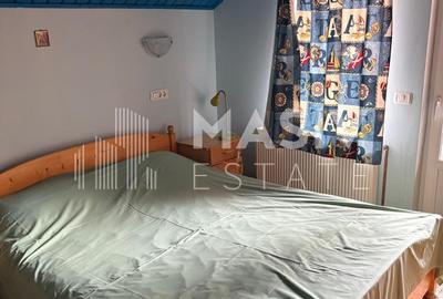 Casă individuală cu 7 camere cu Canalizare în Central - 3