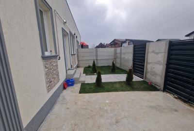 Duplex cu 3 camere cu Canalizare în Central - 23