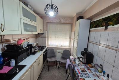 Apartament cu 2 camere decomandat, mobilat în Kamsas - 10