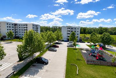 Apartament cu 2 camere semidecomandat în Băneasa