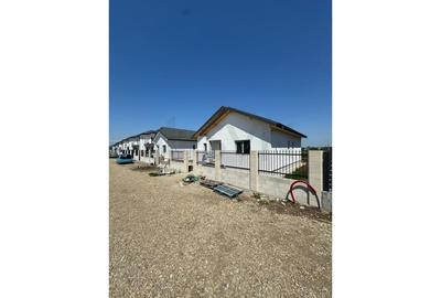 Casă individuală cu 4 camere cu Teren 400 Mp în Central - 3