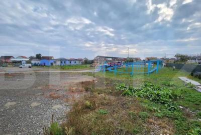 Teren de 7800 mp, în Unirii - 5