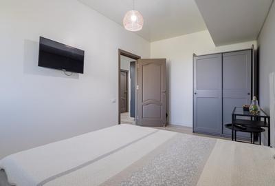 Apartament 2 camere, Mamaia Central | Vedere frontala la lac | Terasa 13,5 mp - 13