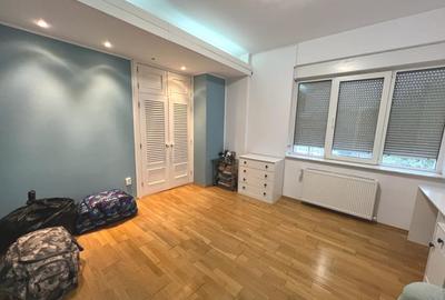 FALEZA NORD |  VILA SPATIOASA | S+P+1+M. - 4