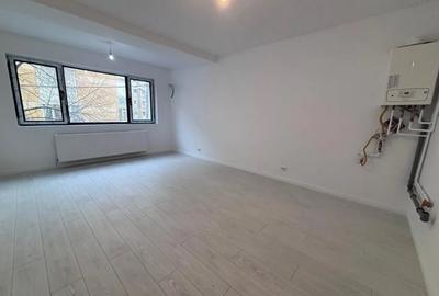 Apartament cu 2 camere decomandat în Crângași - 3