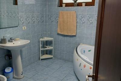 Casă individuală cu 7 camere cu Canalizare în Fundeni - 38