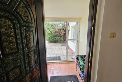 Casa 4 camere - curte 400mp Sector 4 - Luica -Giurgiului -Piata Resita - 9