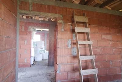 Casa noua cu etaj din caramida - 3