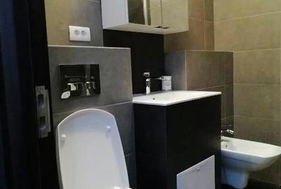 Apartament cu 2 camere decomandat în Basarabia