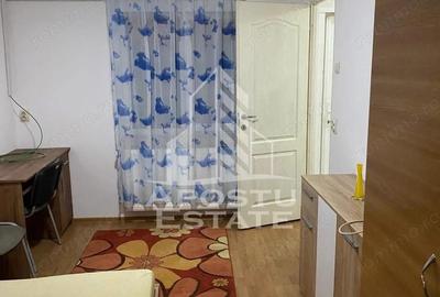 Garsonieră decomandată în Elisabetin