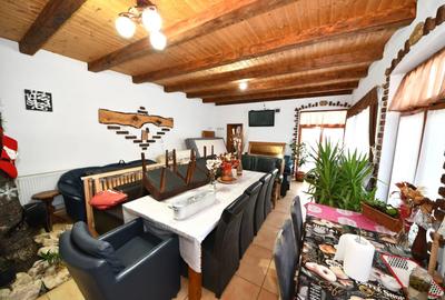Casă individuală cu 5 camere cu Teren 681 Mp în Bd. Coșbuc