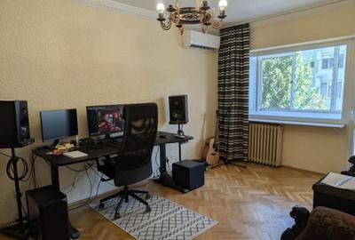 Apartament 3 camere Pasaj Doamna Ghica, 71 mp, etaj 6/10 - 2