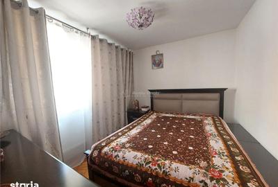 Apartament cu 4 camere semidecomandat în Micro 5 - 10
