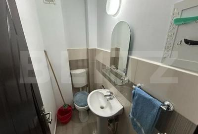 Apartament cu 3 camere decomandat în Cetate - 2