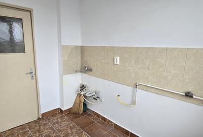 Apartament 3 camere - confort si pozitie excelenta, zona Cina Nord - 11