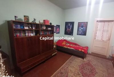 Casă cu 3 camere cu Teren 895 Mp în Central - 3