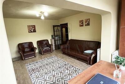 Apartament cu 3 camere semidecomandat, mobilat în Aradului - 2