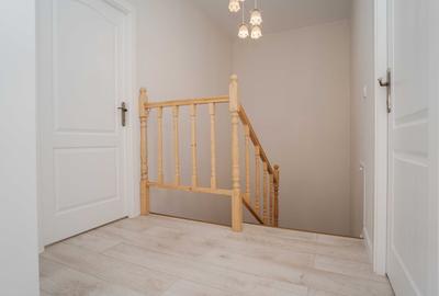 Duplex cu 4 camere cu Teren 300 Mp în Miroslava - 14