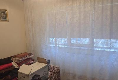 Apartament cu 4 camere decomandat în Apollo - 18