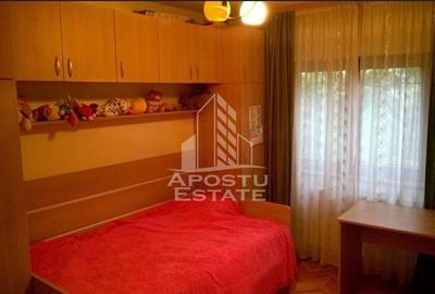 Apartament cu 3 camere la etaj intermediar, zona Bucovina - 4