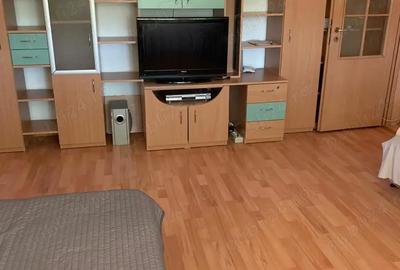 Apartament cu 2 camere semidecomandat în Central - 3
