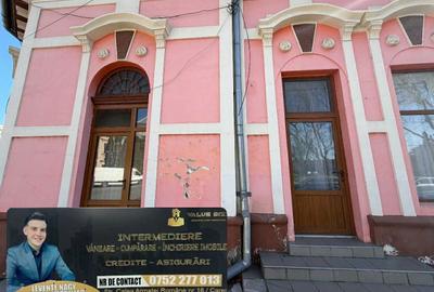 Spațiu comercial, de 60 mp, în Central - 1