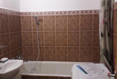 Garsonieră decomandată în Central