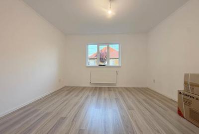 Duplex cu 4 camere cu Teren 235 Mp în Plopi - 2