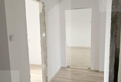 Apartament cu 3 camere, decomandat, str. Grigore Balan, Sf. Gheorghe - 3