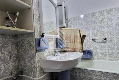 Apartament cu 3 camere decomandat în Gheorghe Lazăr
