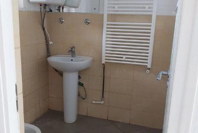 Spațiu comercial, de 140 mp, în Central - 2
