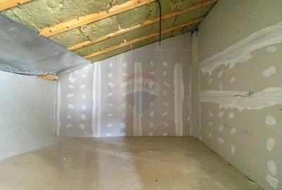 COMISION 0% | CASA 5 CAMERE| DE VANZARE|800MP TEREN| TOATE UTILITATILE - 24