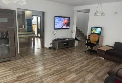 Vilă spectaculoasă – 249 mp utili, teren 881 mp, dotări premium, mobilata - 24